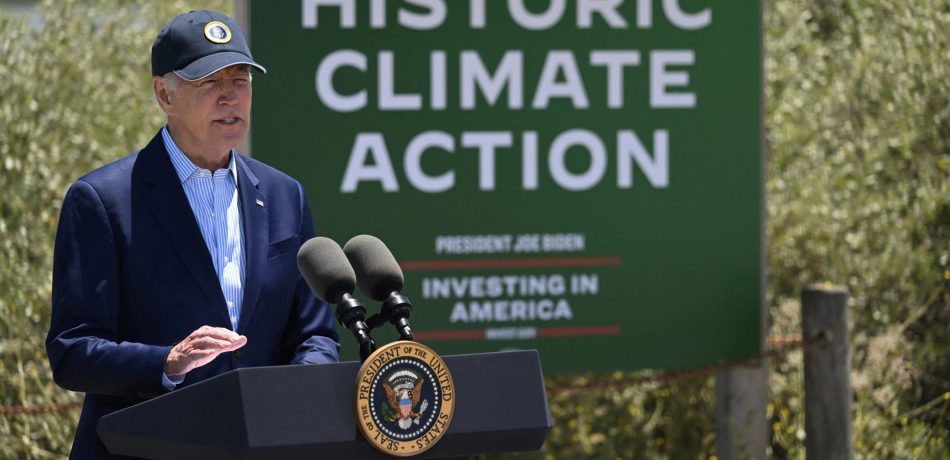 6539BFF9-51B3-4105-8D31017FB46C4DFB_source